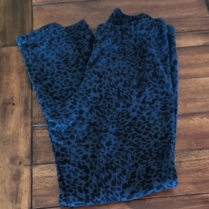 Old Navy Navy Blue Leopard Print Leggings